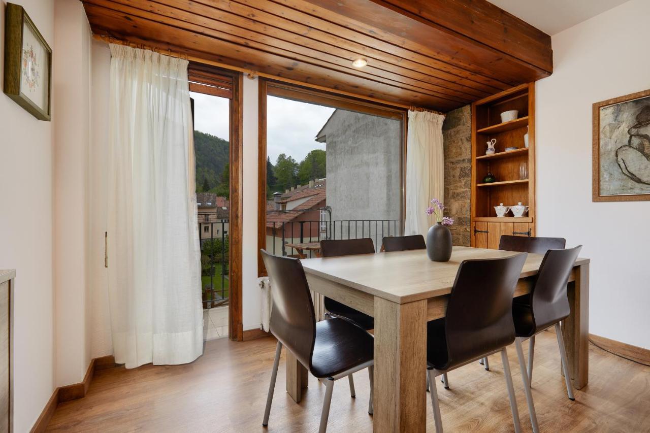 Apartaments Camprodon Centre Bagian luar foto
